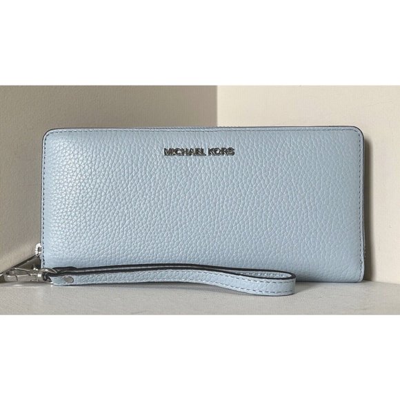 New Michael Kors Jet Set Large Travel Continental Wallet Leather Pale Ocean - Picture 1 of 5